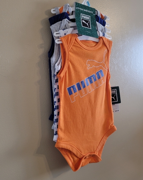 Puma | Boy's Infant Baby 5 pack Sleeveless Bodysuit 3-6 months NWT - Picture 3 of 6